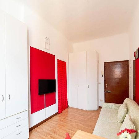 Hbhall Navigli 21 Милано Екстериор снимка